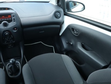 Toyota Aygo II Hatchback 3d Facelifting 1.0 VVT-i 72KM 2018 Toyota Aygo 1.0 VVT-i, Salon Polska, VAT 23%, zdjęcie 7