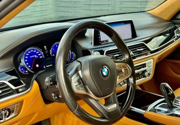 BMW Seria 7 G11-G12 Sedan 740d 320KM 2016 BMW Seria 7 BMW Seria 7 740d xDrive 3.0 Diesel 320KM, zdjęcie 9