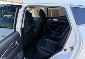 Nissan Qashqai II Crossover Facelifting 1.6 DiG-T 163KM 2018 Nissan Qashqai 1,6 DIG-T 163KM Klima Navi Kamera 360 Panorama 1.6 Benzyna, zdjęcie 23