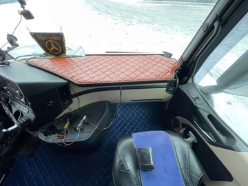 СТОЛ-ПОЛКА ДЛЯ КОКПИТА TIR MERCEDES ACTROS MP 5 VELUR
