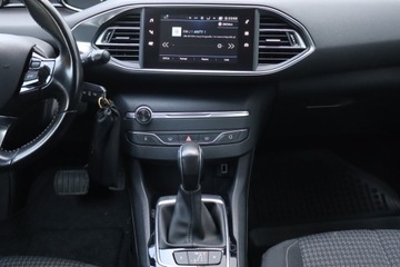 Peugeot 308 II SW Facelifting 1.6 BlueHDi 120KM 2018 Peugeot 308 1.6 BlueHDi, Salon Polska, Serwis ASO, zdjęcie 11