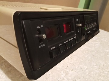 ГРУНДИГ СОНО-ЧАСЫ 250