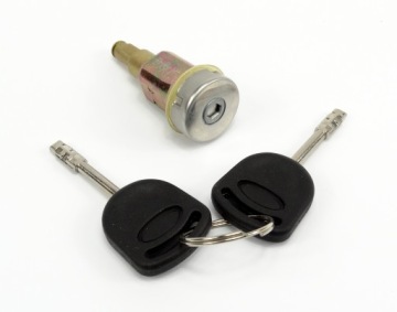 WKŁADKA KORKA KOREK WLEWU PALIWA TRANSIT 1995-2000