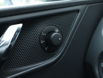 Skoda Rapid II Spaceback 1.2 TSI 110KM 2015 Skoda Rapid Spaceback 1.2 TSI, Salon Polska, zdjęcie 18