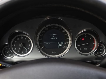 Mercedes Klasa E W212 Limuzyna 350 CDI BlueEFFICIENCY 231KM 2009 Mercedes E E 350 CDI 4MATIC, Salon Polska, 227 KM, zdjęcie 10