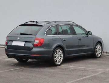 Skoda Superb II Outdoor 2.0 TDI CR DPF 170KM 2015 Skoda Superb 2.0 TDI, 167 KM, 4X4, DSG, Navi, zdjęcie 4