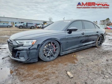 Audi A8 D5 2023 Audi S8 Audi S8 4.0 TFSI z 2023 roku od ubezpieczalni 4.0 Benzyna 563KM