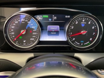 Mercedes Klasa E W213 2019 Mercedes-Benz E-Klasse E 200 4Matic AMG Line, zdjęcie 7