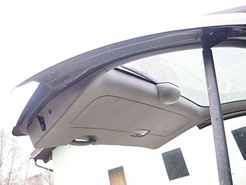 KIA CARNIVAL 01-06 VÍKO KUFRU ZADNÍ KUFRU LAK 9B