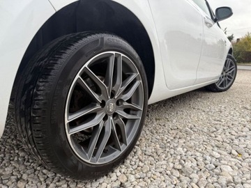 Opel Astra J GTC 1.4 Turbo ECOTEC 140KM 2013 Opel Astra OPEL ASTRA J Stan Perfekcyjny Serwis po wymianie rozrzadu,Nowe, zdjęcie 5