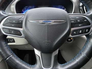 Chrysler Pacifica II 3.6 V6 291KM 2021 chrysler pacifica TOURING L V6 3.6l 291KM * F.VAT23% * Dokumentacja, zdjęcie 18