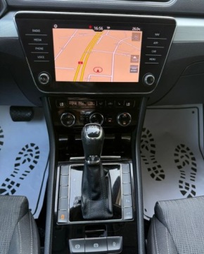 Skoda Superb III Kombi 1.8 TSI 180KM 2018 Skoda Superb Navi, salon Polska 1.8 Benzyna 180KM, zdjęcie 30