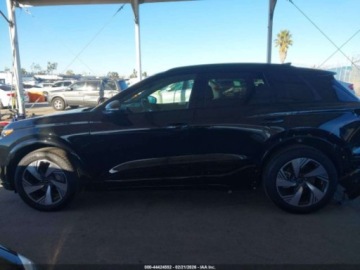 Audi Q6 2025 Audi Q6 e-tron Premium Quattro 2025 Elektryczny 335KM, zdjęcie 2