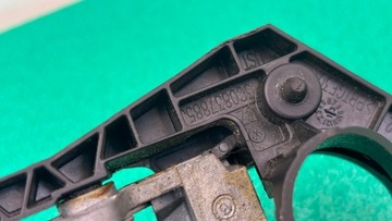 DRŽÁK DRŽÁKY KLIKY LEVÝ ZADNÍ VW PASSAT B6 B7 3C0837885J KA10/073MM