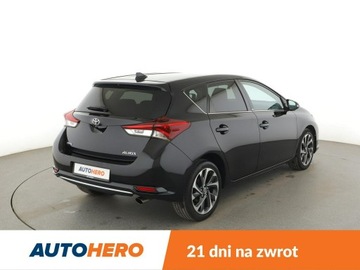 Toyota Auris II Hatchback 5d Facelifting 1.2 D-4T 116KM 2016 Toyota Auris Historia serwisowa Navi Klimatyzacja, zdjęcie 6