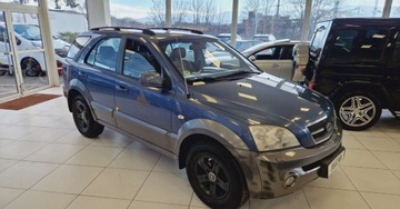 Kia Sorento I 2.5 CRDi 140KM 2004 Kia Sorento 2.5 CRDI 140KM 4x4 Skorzana tapicerka Hak 2.5 Diesel 140KM, zdjęcie 6