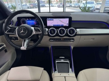 Mercedes GLB SUV 2.0 200d 150KM 2023 Mercedes-Benz GLB 200 d 8G-DCT Kamera 360 Hak Nawigacja LED Salon Pol, zdjęcie 12