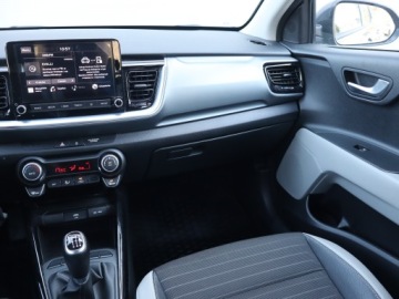 Kia Stonic I Crossover 1.0 T-GDI 100KM 2020 Kia Stonic 1.0 T-GDI, Salon Polska, Serwis ASO, zdjęcie 7