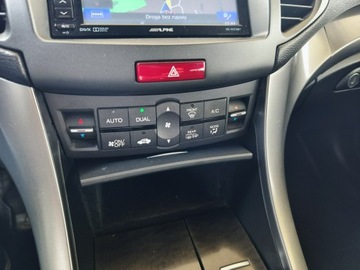 Honda Accord VIII Sedan 2.0 VTEC 156KM 2014 Honda Accord salon Polska dobre wyposażenie, zdjęcie 26