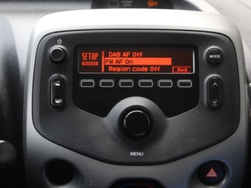 Toyota Aygo II Hatchback 3d Facelifting 1.0 VVT-i 72KM 2021 Toyota Aygo 1.0 VVT-i, Salon Polska, zdjęcie 11