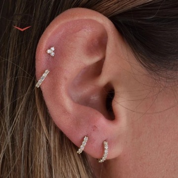 CANNER Маленький треугольный цветной циркон с резьбой CZ