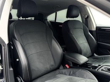 Volkswagen Arteon Fastback Facelifting 2.0 TSI 190KM 2022 Volkswagen Arteon 2.0TSI 190KM Elegance DSG l Salo, zdjęcie 6