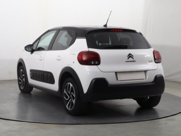 Citroen C3 III Hatchback 1.2 PureTech 82KM 2019 Citroen C3 1.2 PureTech, Salon Polska, Serwis ASO, zdjęcie 3
