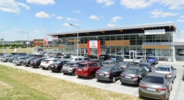 Toyota C-HR I Crossover Facelifting 1.8 Hybrid 122KM 2020 Toyota C-HR 1.8 Hybrid Executive 1.8 Hybryda 122KM, zdjęcie 37