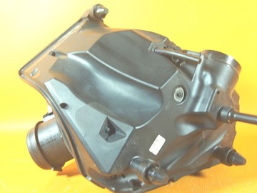 AUDI A4 8W B9 36KM POUZDRO FILTRU VZDUCHU 8W0133835F