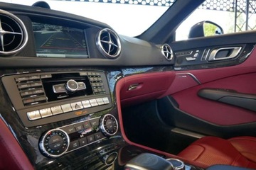 Mercedes SL R231 Roadster Facelifting AMG 5.5 63 AMG 585KM 2016 Mercedes-Benz SL SL 63 AMG V8 Biturbo 585KM Radar Pneumatyka Harman-Kardon, zdjęcie 24