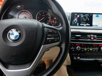 BMW X5 F15 SUV xDrive40d 313KM 2015 BMW X5 xDrive40d Suv 313KM 2015, zdjęcie 16