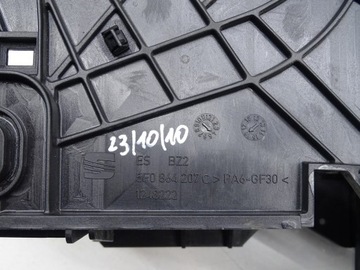 LOKETNÍ OPĚRKA CENTRÁLNÍ TUNELU KŮŽE KOŽENÝ SEAT LEON III 3 5F 5F0864207C
