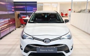 Toyota Avensis III Wagon Facelifting 2015 2.0 D-4D 143KM 2017 Toyota Avensis 2.0 D-4D Selection