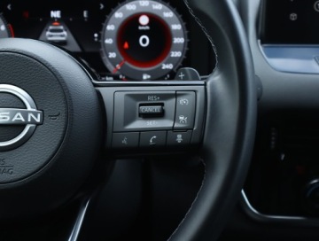 Nissan Qashqai III Crossover 1.3 DIG-T MHEV 158KM 2023 Nissan Qashqai 1.3 DIG-T MHEV, Salon Polska, zdjęcie 21