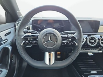 Mercedes Klasa A W177/V177 2023 Mercedes-Benz Klasa A A 250e AMG MULTIBEAM LED Panorama Kamera 360 HU, zdjęcie 12