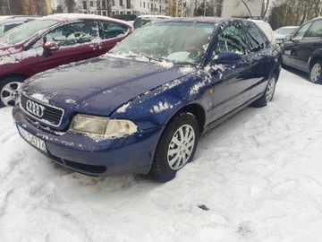 Audi A4 B5 Sedan 1.6 i 101KM 1997