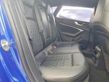 Audi A7 C8 2021 Audi S7 Sportback Audi S7 2.9 TFSI Prestige z 2021 roku od ubezpieczalni, zdjęcie 10