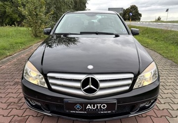 Mercedes Klasa C W204 Limuzyna 1.8 180 K 156KM 2010 Mercedes-Benz Klasa C Parktronik przod tyl Podgrzewane fotele pol-skora el, zdjęcie 12