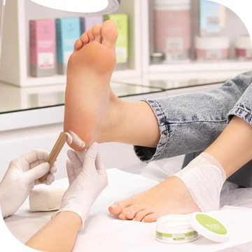 PHARM FOOT CRACKED HEEL PROTECTOR мазь для ног 75