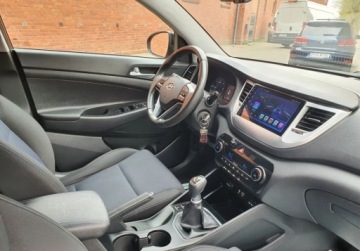 Hyundai Tucson III SUV 1.7 CRDI 115KM 2016 Hyundai Tucson Kamera Hands Free GetHelp 1.7 Diesel 116KM, zdjęcie 8