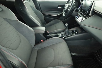 Toyota Corolla XII Hatchback 1.2 Turbo D-4T 116KM 2019 Toyota Corolla 1.2 Turbo, Salon Polska, zdjęcie 6