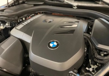 BMW Seria 5 G90-91 2024 BMW Seria 5 2.0 Hybryda Plug-in 184KM, zdjęcie 32