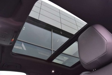 Volkswagen T-Roc I SUV R Facelifting 2.0 TSI 300KM 2023 Volkswagen T-Roc SalonPL R 300KM DSG 4x4 Panorama Pakiety ACC 19 DigitalCo, zdjęcie 27