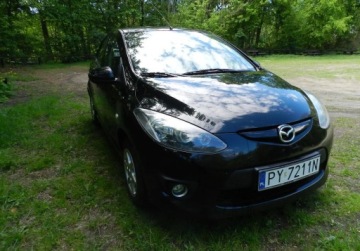 Mazda 2 II Hatchback 5d 1.3 86KM 2010 Mazda 2 ekonomiczna niezawodna 5drzwi Klima 1.3 Benzyna 86KM, zdjęcie 2