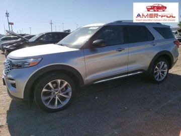 Ford Explorer VI 2021 Ford Explorer 2021, 3.0L, 4x4, PLATINUM, po gradobiciu 3.0 Benzyna 365KM