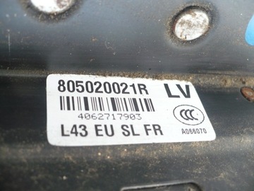 ZÁMEK DVEŘE LATITUDE PRAVÝ PŘEDNÍ 805020021R