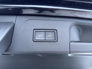 Volkswagen Passat B8 Variant Facelifting 2.0 TDI SCR 200KM 2022 Volkswagen Passat 2.0 TDI/200 KM Lift 4Mot Eleganc, zdjęcie 39