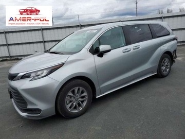 Toyota Sienna 2023, 2.5L, LE, od ubezpieczalni