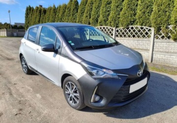 Toyota Yaris III Hatchback 5d Facelifting 2017 1.5 Dual VVT-iE 111KM 2019 Toyota Yaris Toyota Yaris 1.5 20th Anniversary CVT 1.5 Benzyna 111KM, zdjęcie 7