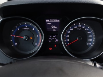 Hyundai i30 II Wagon Facelifting 1.6 CRDi 110KM 2016 Hyundai i30 1.6 CRDi, Automat, Klima, zdjęcie 10